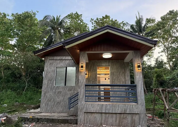 Holiday home Small Peaceful House Daanbantayan